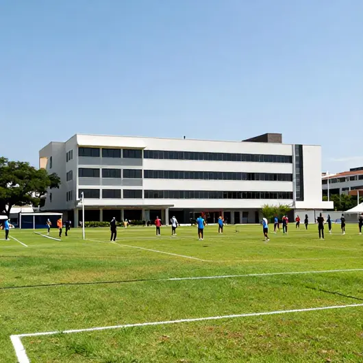 Explore o Schulze Centro de Esportes